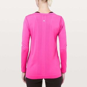 Lululemon • Swiftly Tech Long Sleeve (Breeze) *Relaxed Fit Sonic Pink